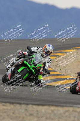 media/Jan-14-2023-SoCal Trackdays (Sat) [[497694156f]]/Turn 12 (120pm)/